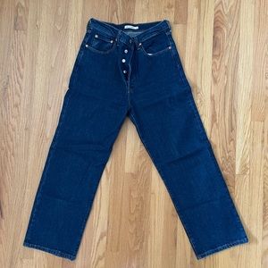 Levi’s ribcage jeans. Women’s sz 30
